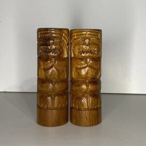 Tiki Wood, Monkey-Pod Salt & Pepper Shakers